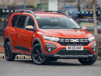 2025 (25) Dacia Jogger 1.6 HEV Extreme 5dr Auto