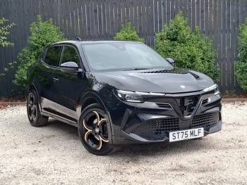 2025 (75) Alfa Romeo Junior 1.2 Turbo Ibrida Intensa 5dr Auto