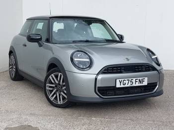 2025 (75) MINI Cooper 1.5 C Classic 3dr Auto