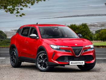 2026 (76) Alfa Romeo Junior 1.2 Turbo 145 Ibrida Ti 5dr Auto