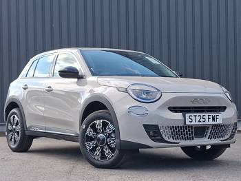 2025 (25) Fiat 600 1.2 Hybrid 48V 136 5dr eDCT-6