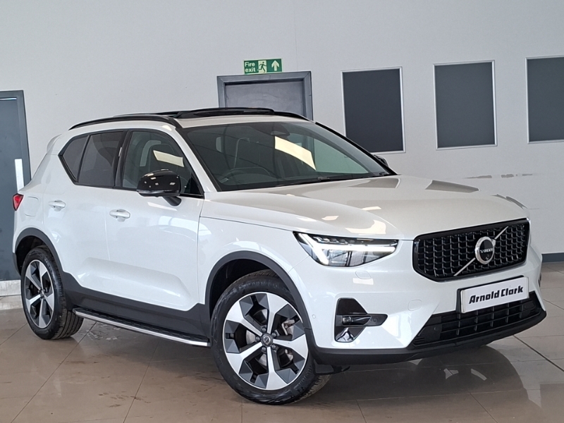 2024 Volvo XC40
