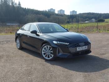 2025 (75) Audi A5 2.0 TFSI 299 e Quattro Sport 4dr S Tronic