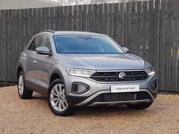 2025 (75) Volkswagen T-roc 1.5 TSI Match 5dr