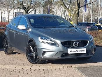 2019 (19) Volvo V40 T2 [122] R DESIGN Edition 5dr