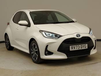 2023 (73) Toyota Yaris 1.5 Hybrid Design 5dr CVT