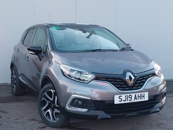 2019 (19) Renault Captur 1.3 TCE 130 Iconic 5dr