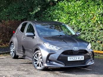 2023 (23) Toyota Yaris 1.5 Hybrid Design 5dr CVT