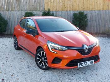 2022 (72) Renault Clio 1.6 E-TECH full hybrid 145 Evolution 5dr Auto
