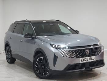 2025 (25) Peugeot 5008 1.2 Hybrid 136 GT 5dr e-DSC6