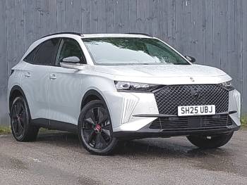 2025 (25) Ds Ds 7 1.6 E-TENSE Performance Line + 5dr EAT8