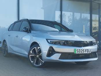 2025 (25) Vauxhall Astra 115kW Ultimate 54kWh 5dr Auto