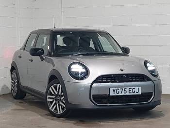 2025 (75) MINI Cooper 1.5 C Classic 5dr Auto