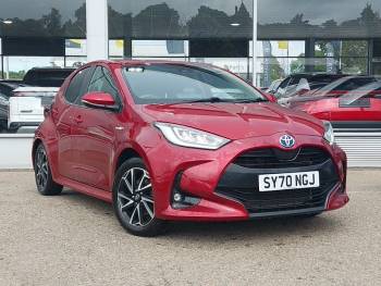 2020 (70) Toyota Yaris 1.5 Hybrid Design 5dr CVT