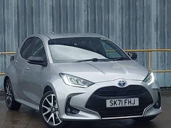 2021 (71) Toyota Yaris 1.5 Hybrid Dynamic 5dr CVT