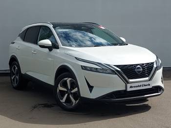 2023 (23) Nissan Qashqai 1.3 DiG-T MH N-Connecta [Glass Roof] 5dr
