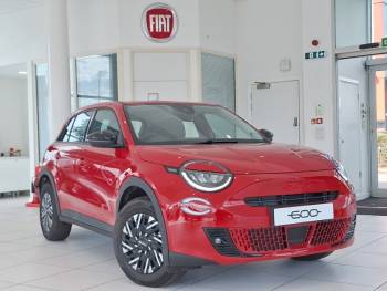 2025 (25) Fiat 600 115kW Red 54kWh 5dr Auto