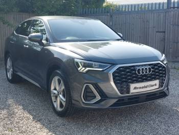 2022 (22) Audi Q3 35 TFSI S Line 5dr S Tronic