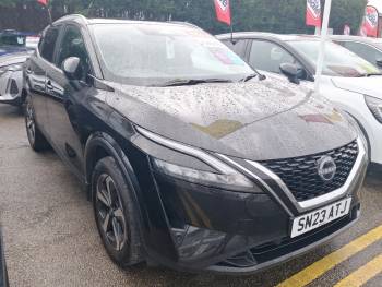 2023 (23) Nissan Qashqai 1.3 DiG-T MH N-Connecta [Glass Roof] 5dr