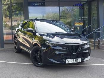 2025 (75) Alfa Romeo Junior 1.2 Turbo Ibrida Intensa 5dr Auto