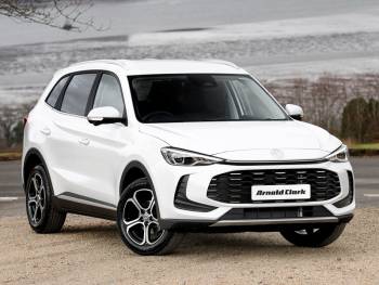 2025 (25) MG Zs 1.5 SE 5dr