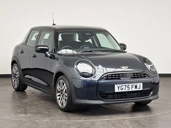2025 (75) MINI Cooper 1.5 C Classic 5dr Auto