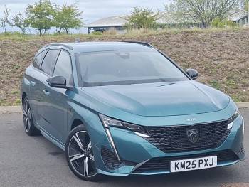 2025 (25) Peugeot 308 1.2 Hybrid 136 GT 5dr e-DSC6