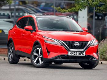 2023 (23) Nissan Qashqai 1.3 DiG-T MH N-Connecta [Glass Roof] 5dr