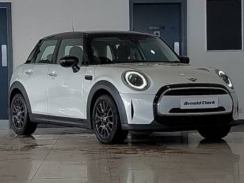 2023 (23) MINI Cooper 1.5 Cooper Classic Premium 5dr Auto