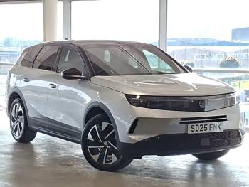 2025 (25) Vauxhall Grandland 1.2 Hybrid [136] Ultimate 5dr e-DCT6 [Pan Roof]