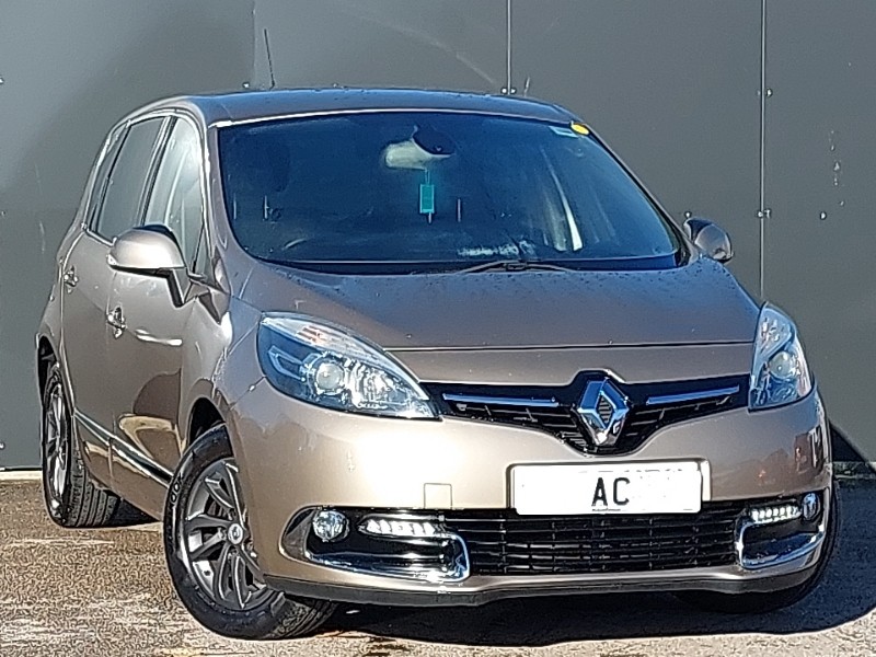 Used 2015 (65) Renault Scenic 1.5 dCi Dynamique Nav 5dr in Blackpool