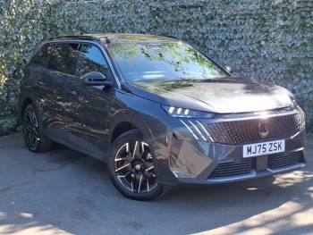 2025 (75) Peugeot 5008 1.2 Hybrid 145 GT 5dr e-DSC6