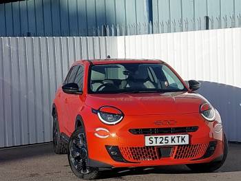2025 (25) Fiat 600 1.2 Hybrid 48V 136 La Prima 5dr eDCT-6