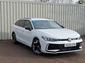 2025 (25) Volkswagen Passat 1.5 eTSI R-Line 5dr DSG