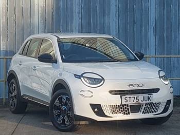2025 (75) Fiat 600 1.2 Hybrid 48V 5dr eDCT-6