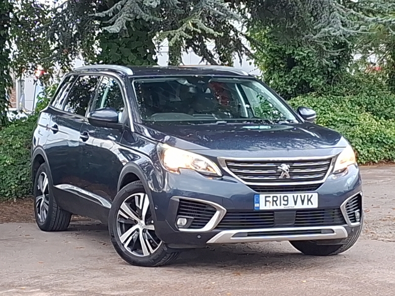 2019 Peugeot 5008