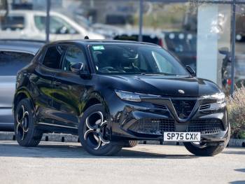 2025 (75) Alfa Romeo Junior 1.2 Turbo Ibrida Intensa 5dr Auto