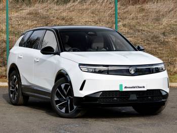 2025 (74/25) Vauxhall Grandland 157kW GS 73kWh 5dr Auto
