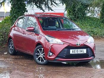 2019 (19) Toyota Yaris 1.5 VVT-i Icon Tech 5dr
