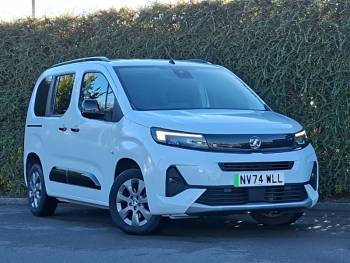2025 (74/25) Vauxhall Combo Life 100kW Ultimate 52kWh 5dr Auto