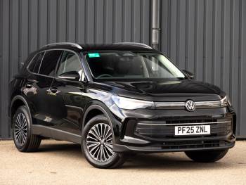 2025 (25) Volkswagen Tiguan 1.5 TSI eHybrid Match 5dr DSG