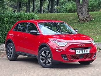 2025 (75) Fiat 600 1.2 Hybrid 48V 5dr eDCT-6