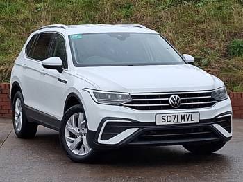 2022 (71/22) Volkswagen Tiguan Allspace 1.5 TSI Life 5dr DSG