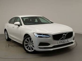 2020 (20) Volvo S90 2.0 T4 Momentum Plus 4dr Geartronic