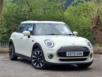 2020 (70) MINI Hatchback 1.5 Cooper Exclusive II 5dr
