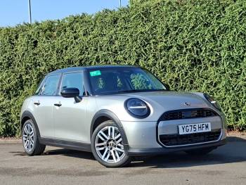 2025 (75) MINI Cooper 1.5 C Classic 5dr Auto