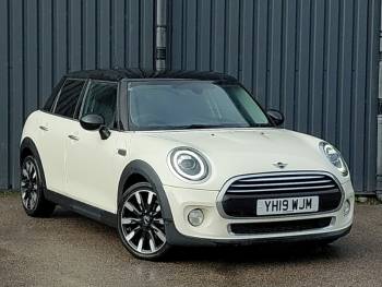 2019 (19) MINI Hatchback 1.5 Cooper Exclusive II 5dr Auto