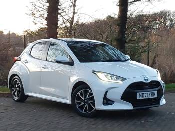 2021 (71) Toyota Yaris 1.5 Hybrid Design 5dr CVT