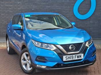 2019 (19) Nissan Qashqai 1.5 dCi 115 Acenta Premium 5dr