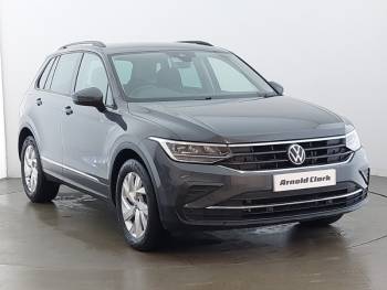 2023 (23) Volkswagen Tiguan 2.0 TDI Life 5dr
